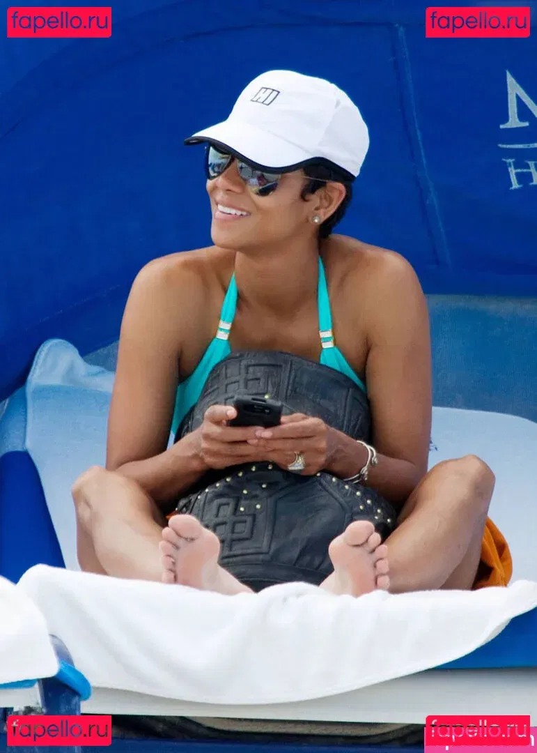 Halle Berry Onlyfans Photo Gallery 