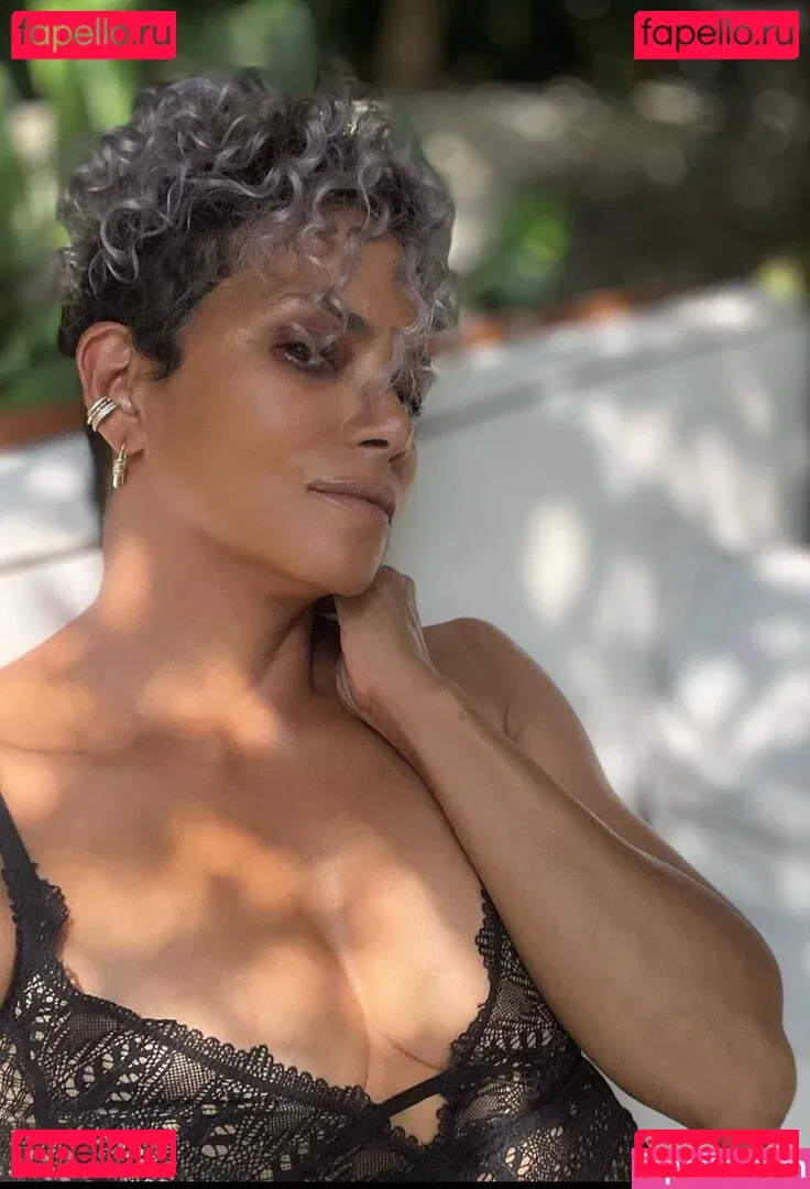 Halle Berry Onlyfans Photo Gallery 