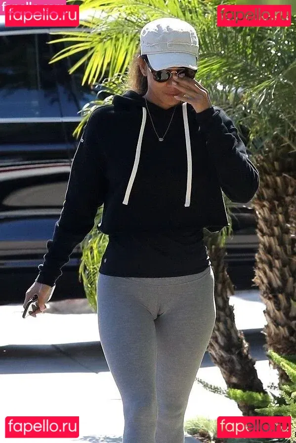 Halle Berry Onlyfans Photo Gallery 