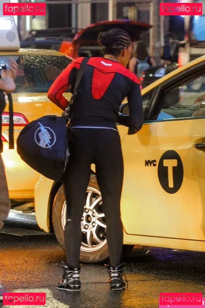 Halle Berry Onlyfans Photo Gallery 