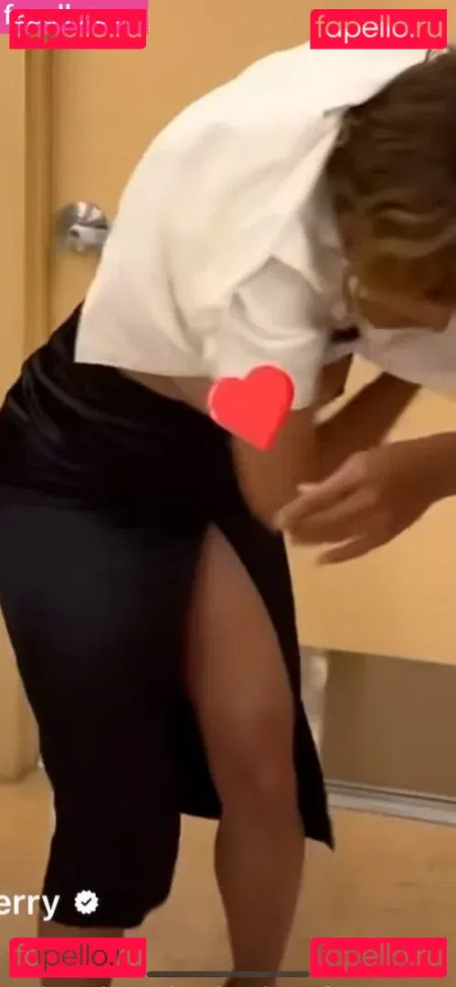 Halle Berry Onlyfans Photo Gallery 