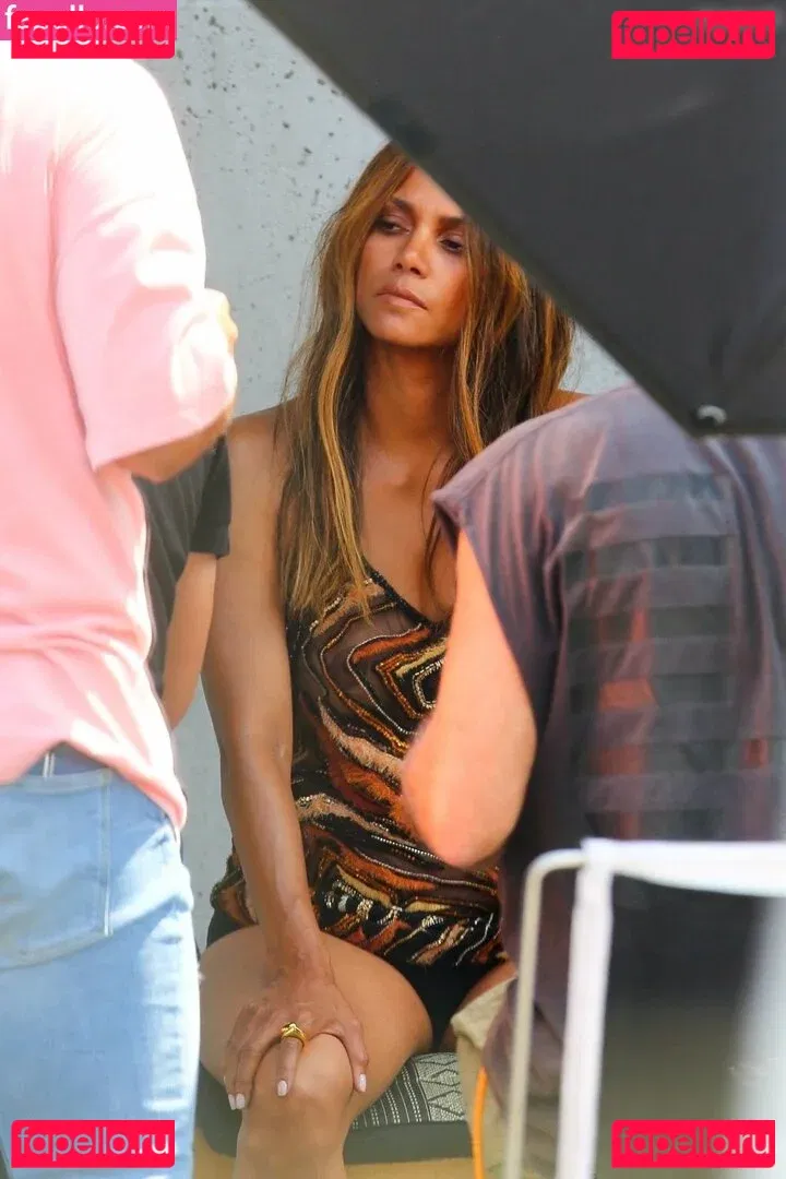 Halle Berry Onlyfans Photo Gallery 