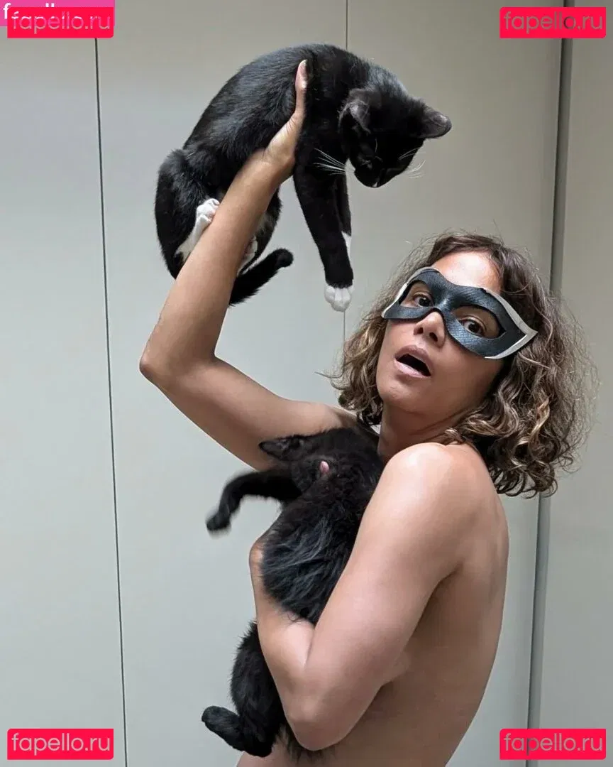 Halle Berry Onlyfans Photo Gallery 