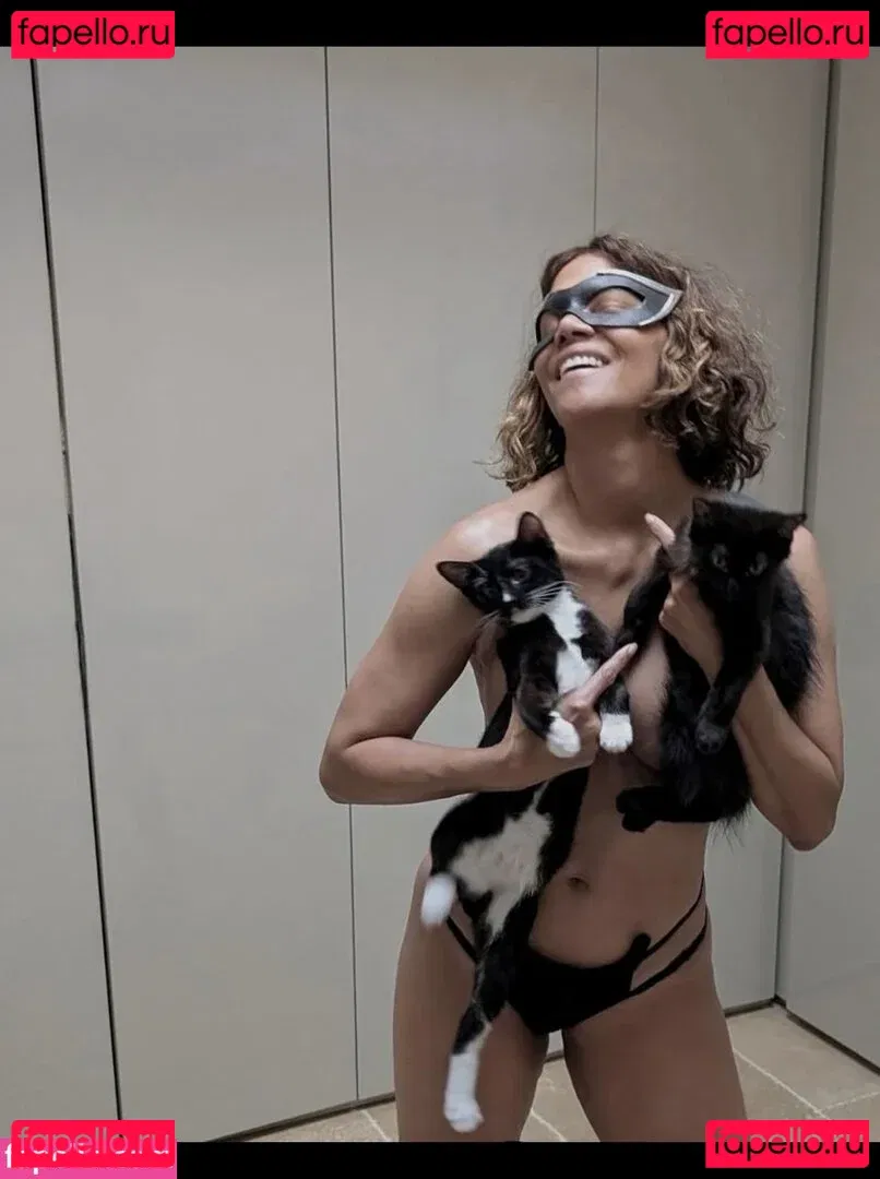 Halle Berry Onlyfans Photo Gallery 