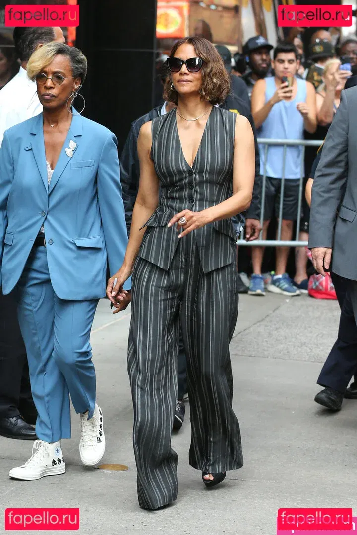 Halle Berry Onlyfans Photo Gallery 