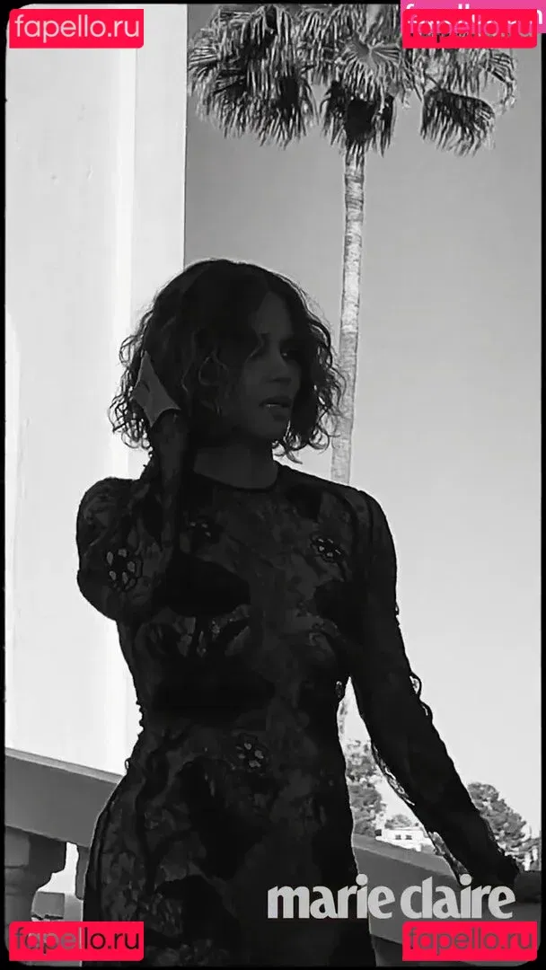 Halle Berry Onlyfans Photo Gallery 