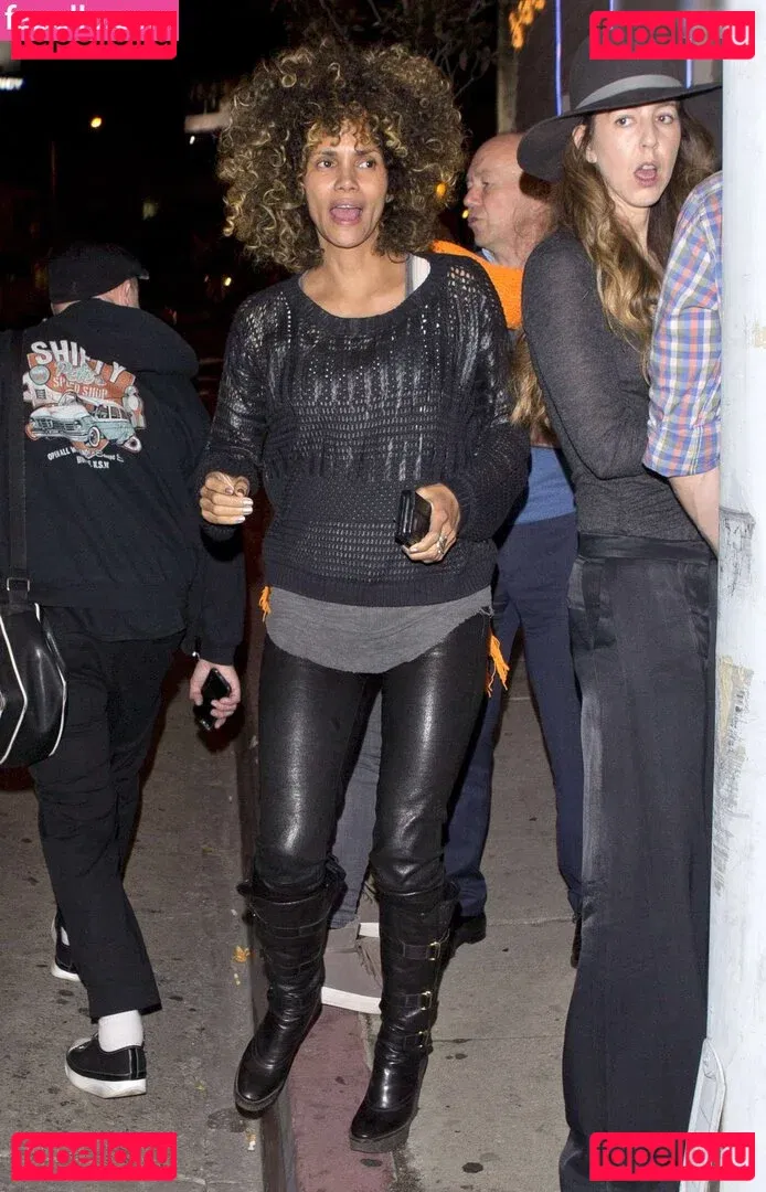 Halle Berry Onlyfans Photo Gallery 