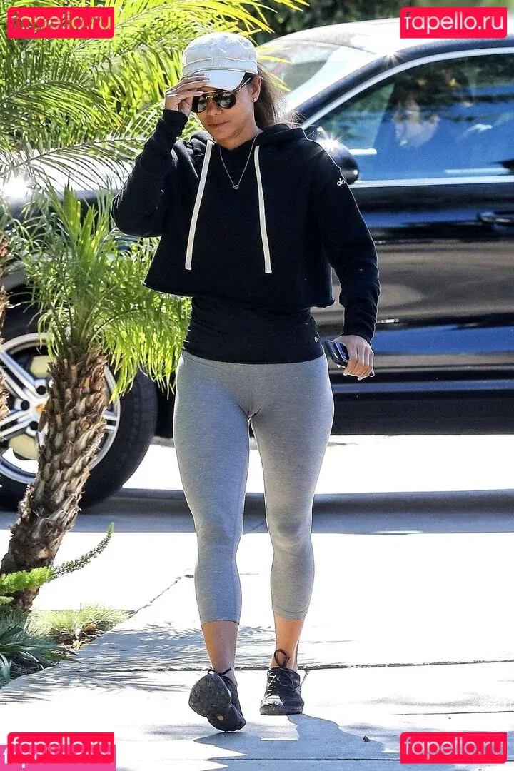 Halle Berry Onlyfans Photo Gallery 