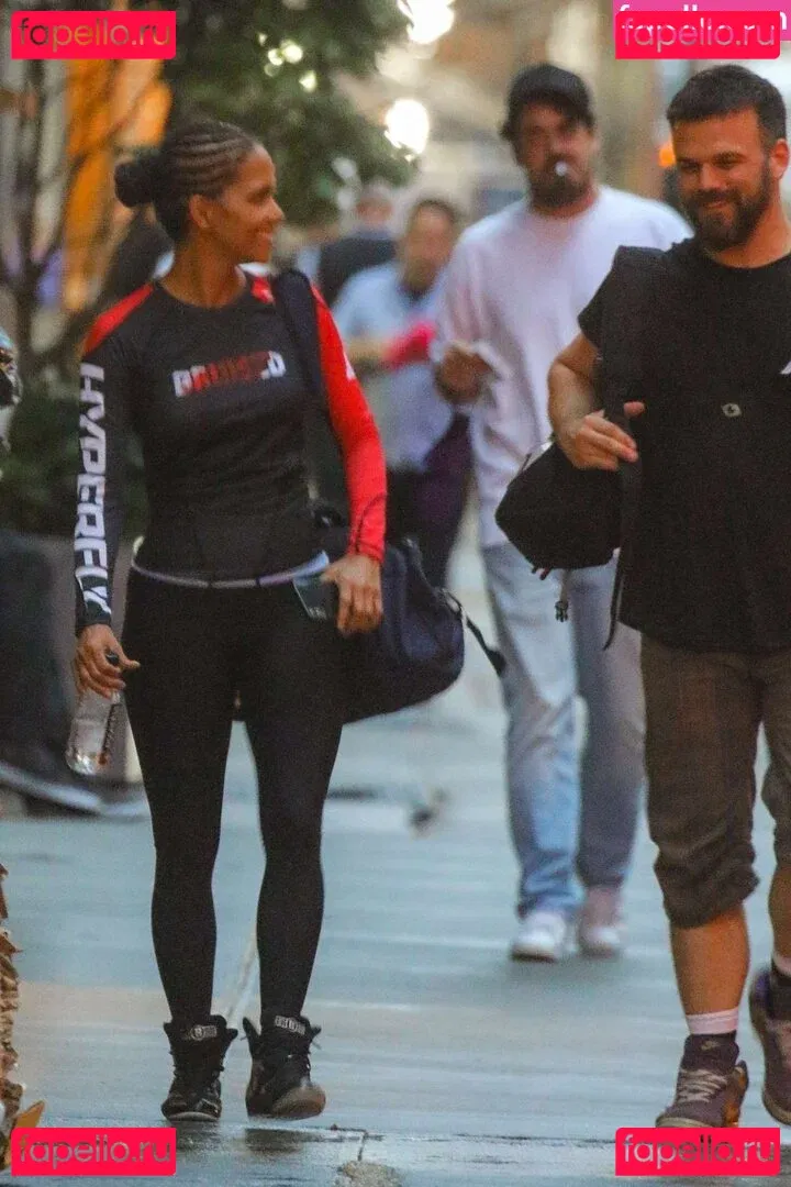 Halle Berry Onlyfans Photo Gallery 