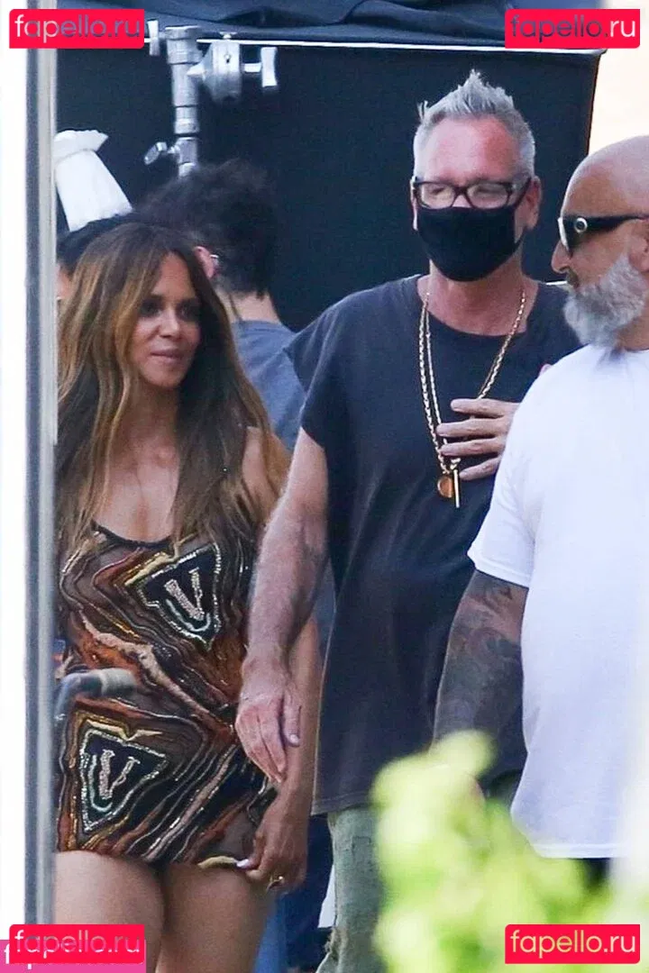 Halle Berry Onlyfans Photo Gallery 