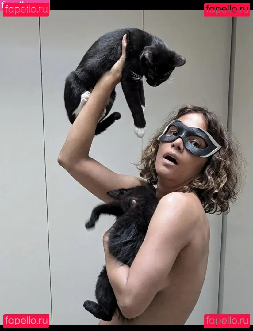 Halle Berry Onlyfans Photo Gallery 