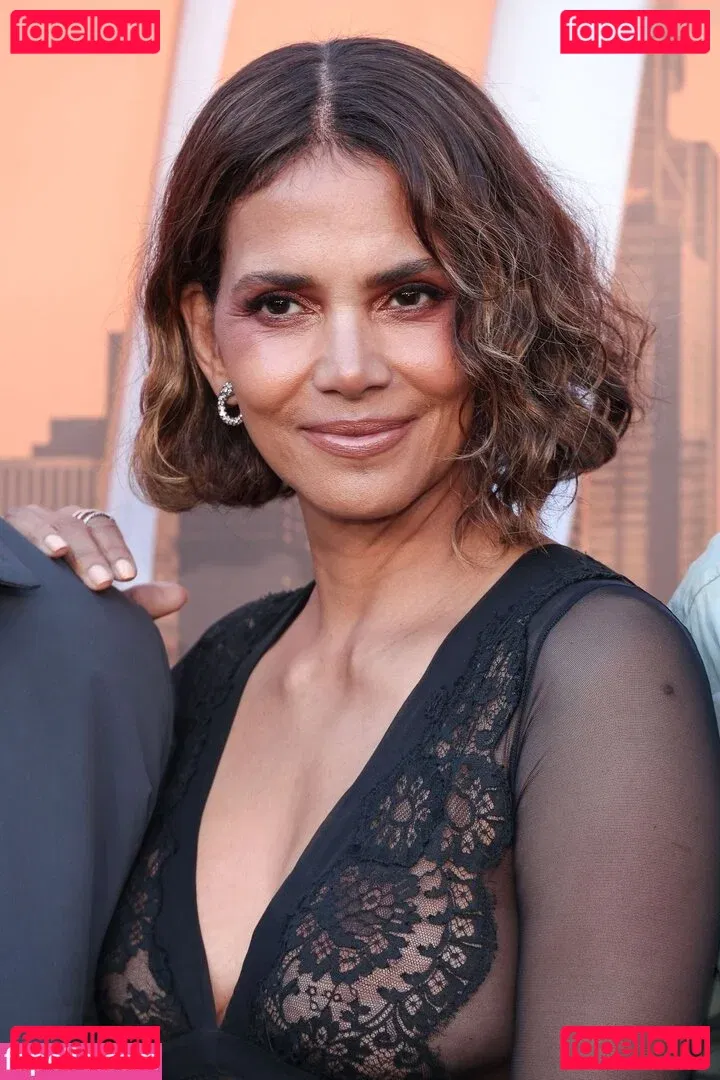 Halle Berry Onlyfans Photo Gallery 