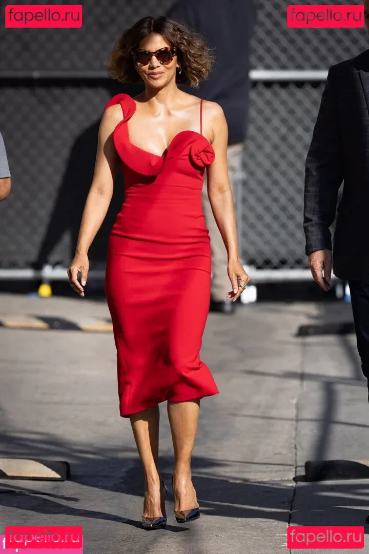 Halle Berry Onlyfans Photo Gallery 