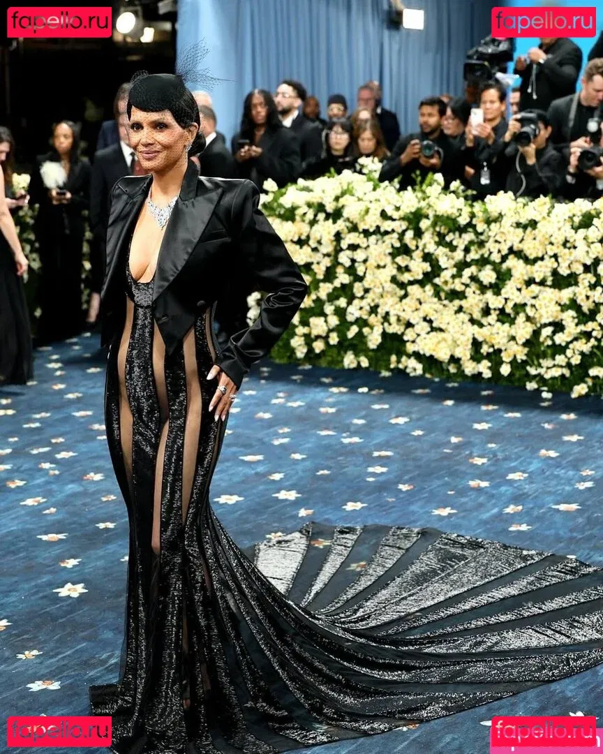 Halle Berry Onlyfans Photo Gallery 