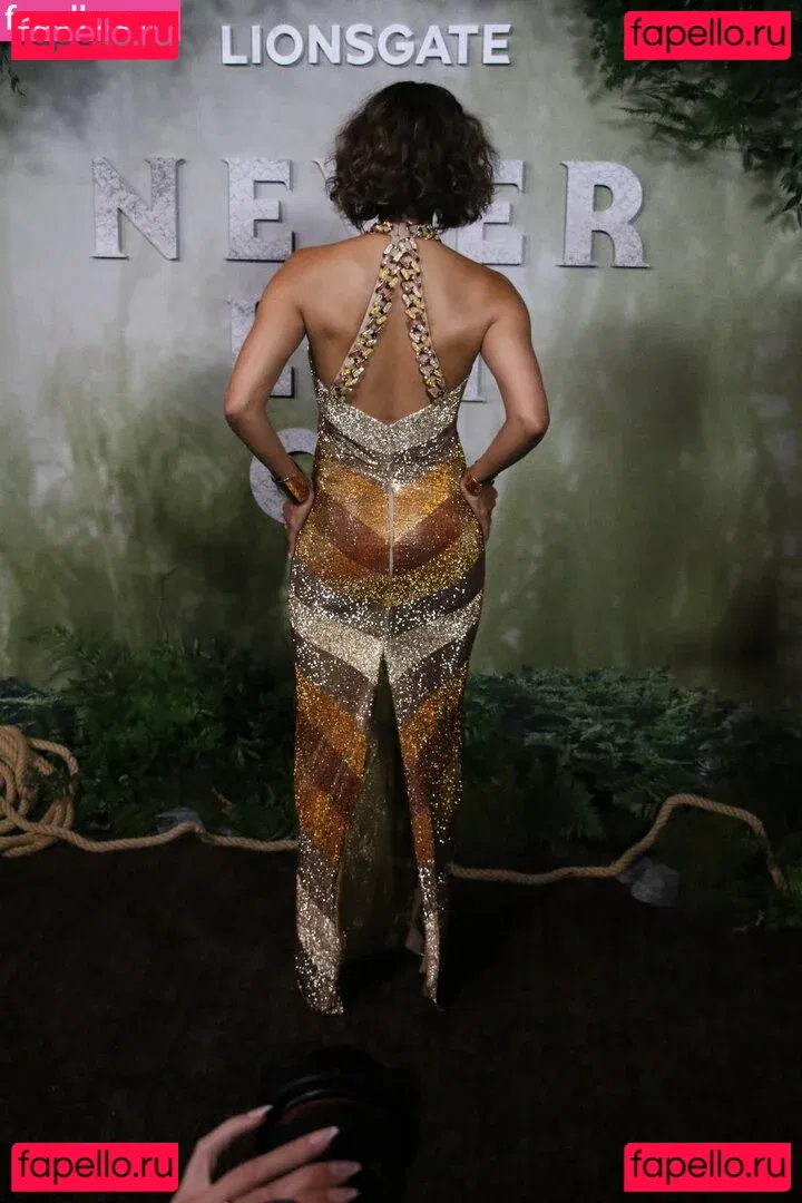 Halle Berry Onlyfans Photo Gallery 