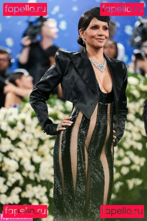 Halle Berry Onlyfans Photo Gallery 