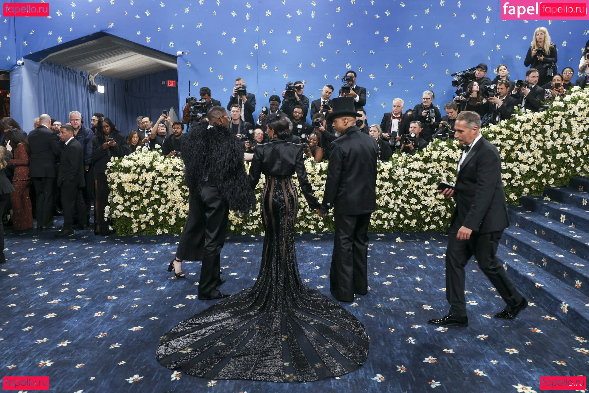 Halle Berry Onlyfans Photo Gallery 