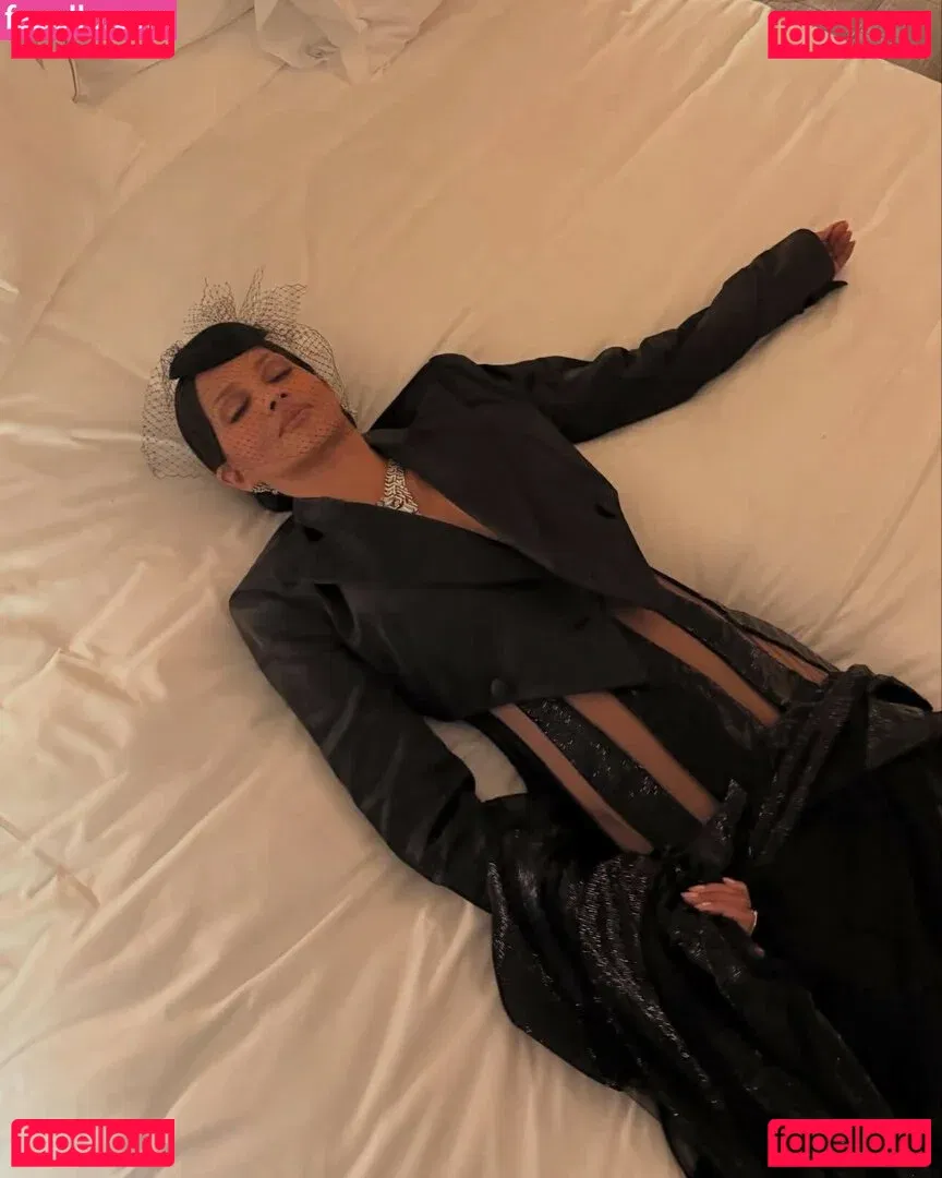 Halle Berry Onlyfans Photo Gallery 