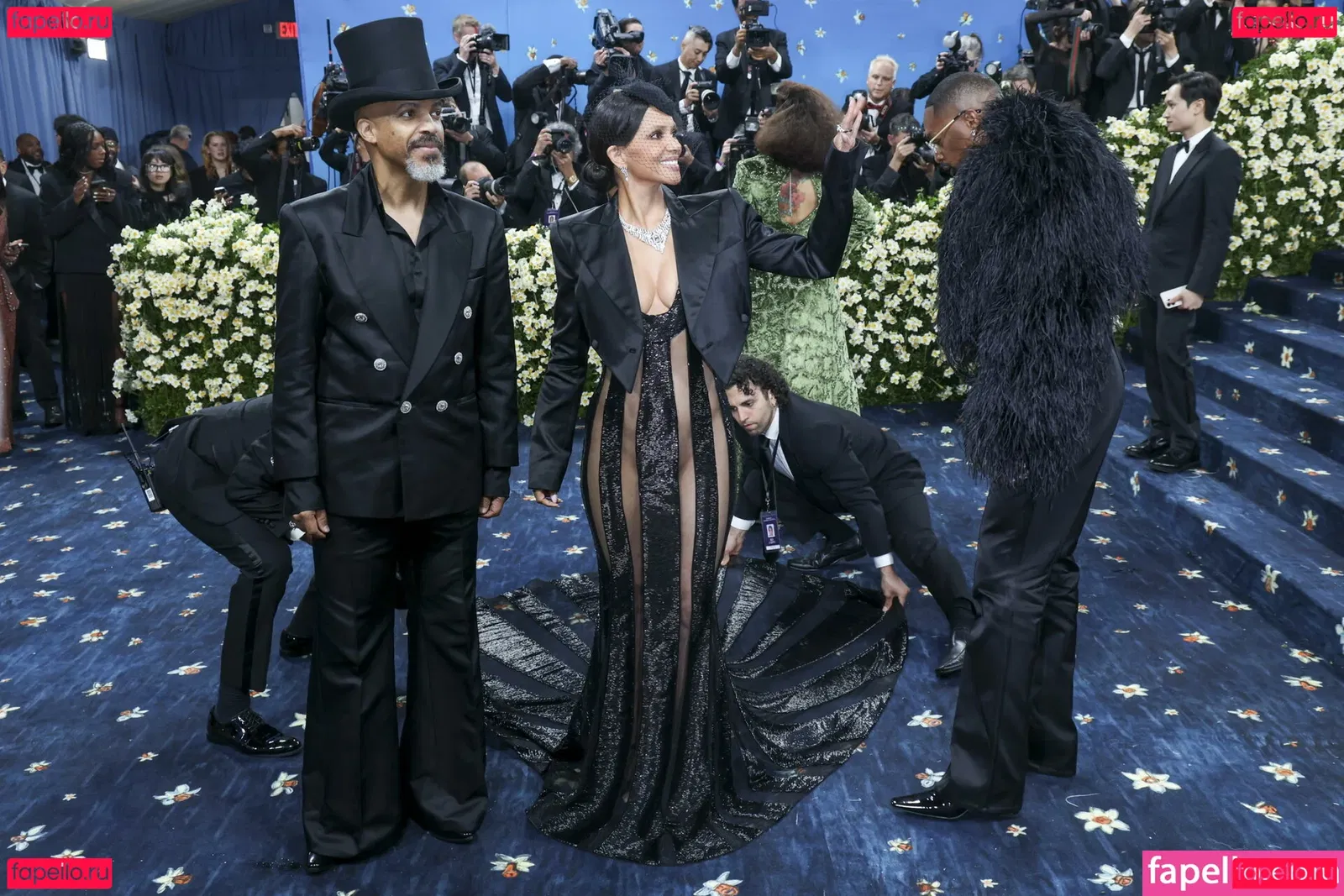 Halle Berry Onlyfans Photo Gallery 