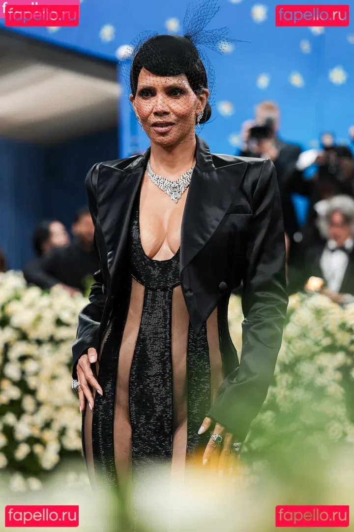 Halle Berry Onlyfans Photo Gallery 