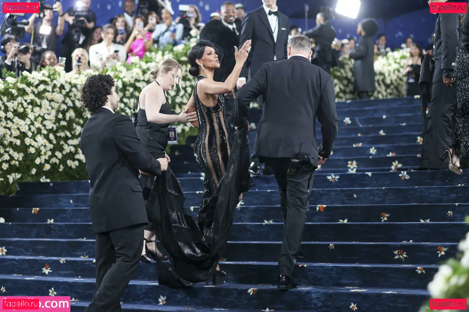 Halle Berry Onlyfans Photo Gallery 