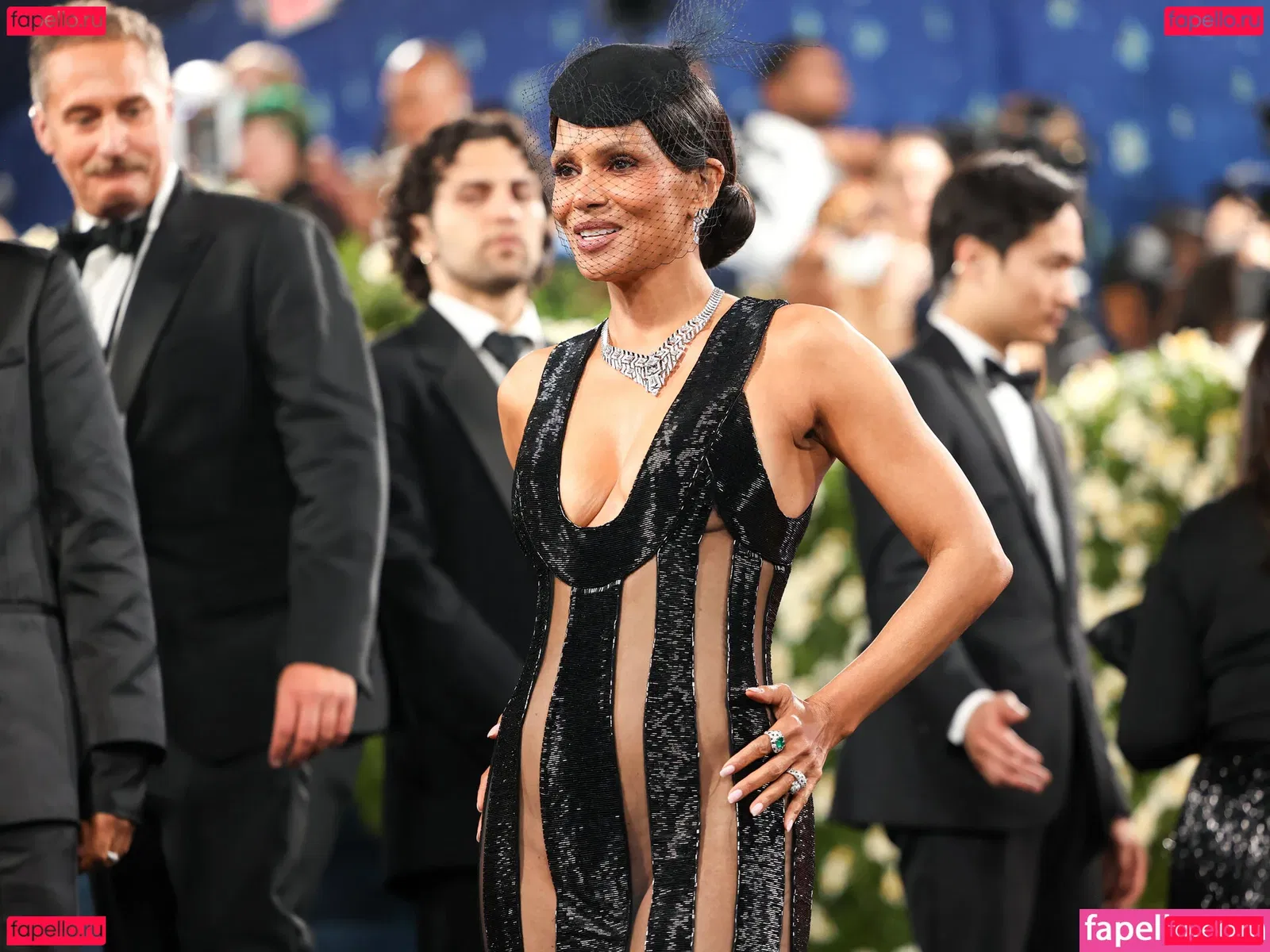 Halle Berry Onlyfans Photo Gallery 