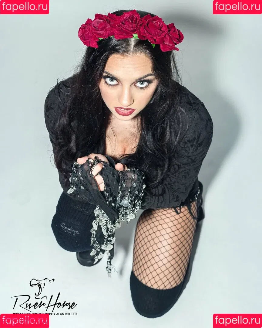 GiGi Dolan Onlyfans Photo Gallery 