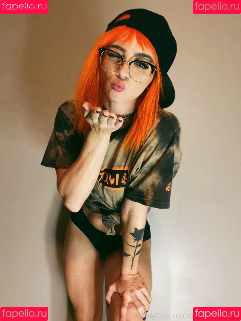 GiGi Dolan Onlyfans Photo Gallery 