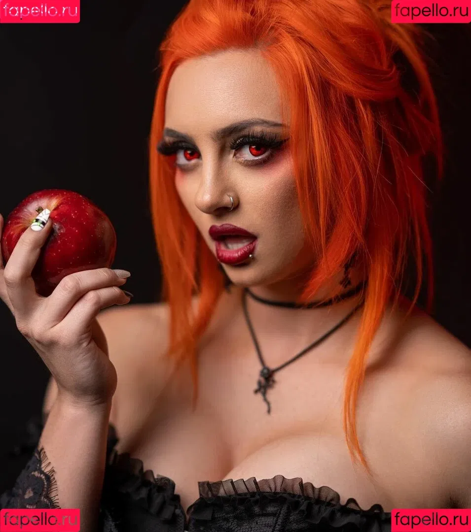 GiGi Dolan Onlyfans Photo Gallery 