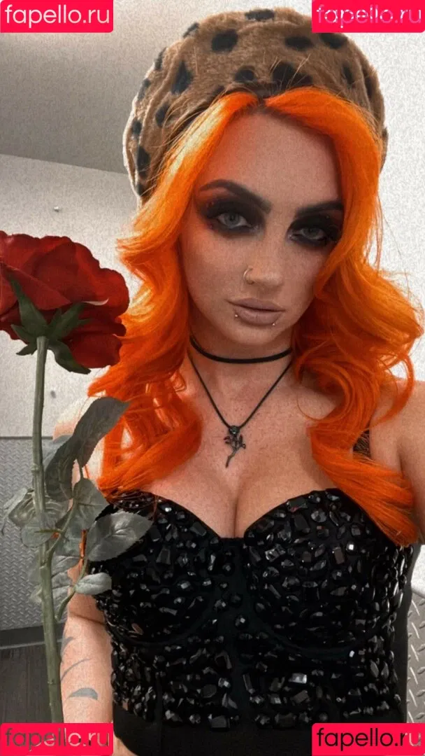 GiGi Dolan Onlyfans Photo Gallery 