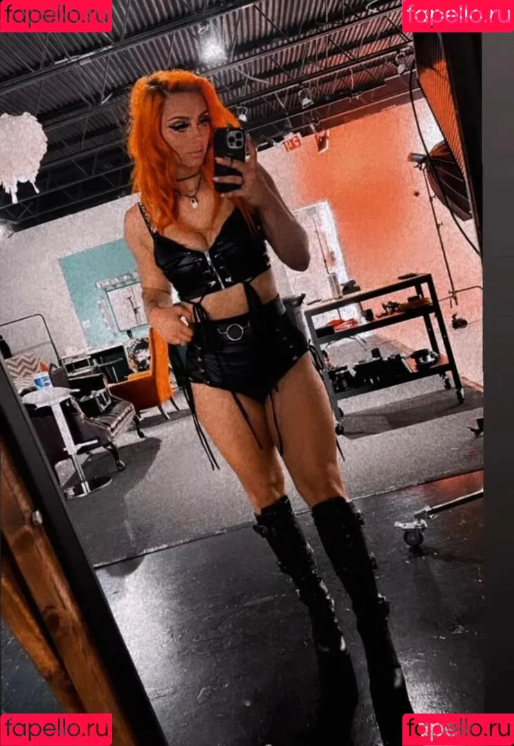 GiGi Dolan Onlyfans Photo Gallery 