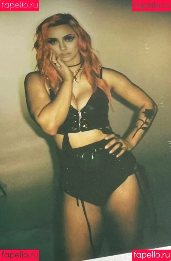 GiGi Dolan Onlyfans Photo Gallery 