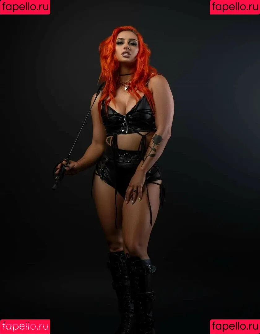 GiGi Dolan Onlyfans Photo Gallery 
