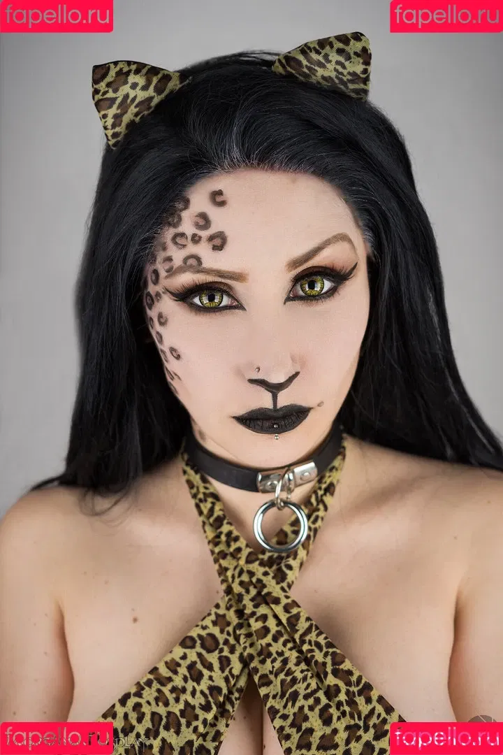 MorganaCosplay Onlyfans Photo Gallery 