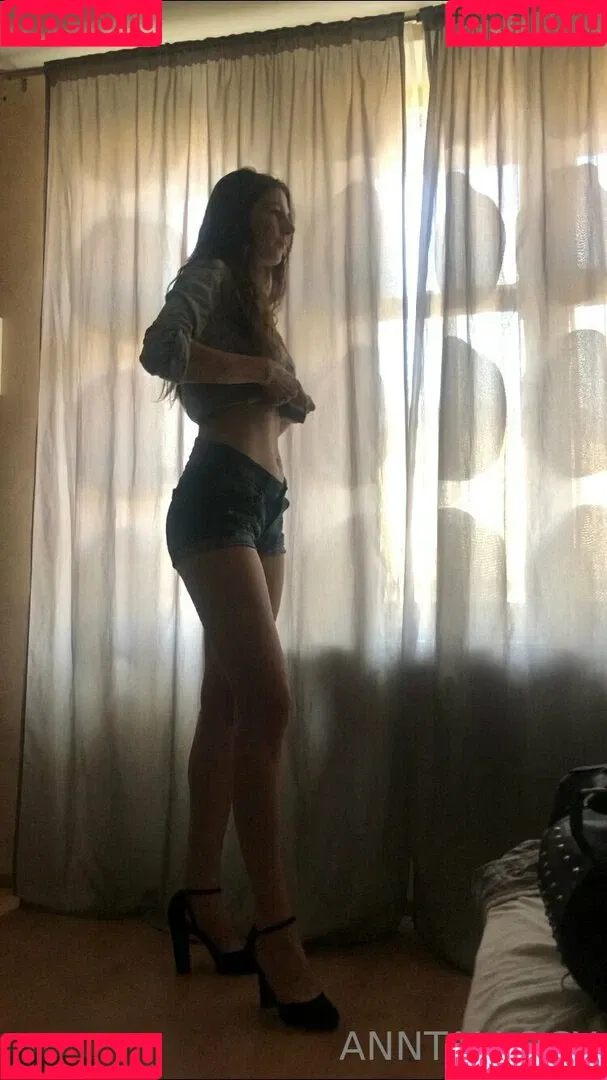 anntallogy Onlyfans Photo Gallery 