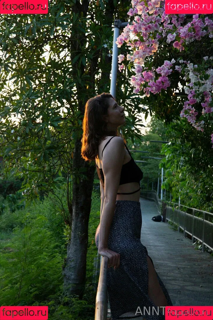anntallogy Onlyfans Photo Gallery 