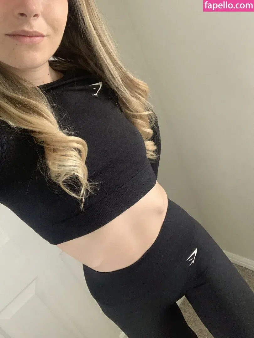 Few_Appearance_2924 Onlyfans Photo Gallery 