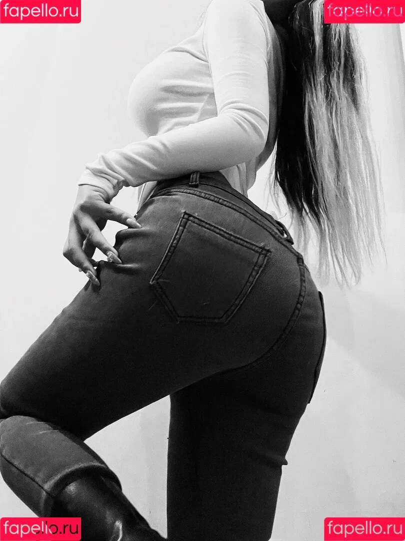 Deer_white Onlyfans Photo Gallery 