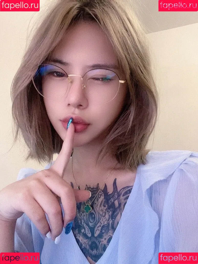 Deer_white Onlyfans Photo Gallery 