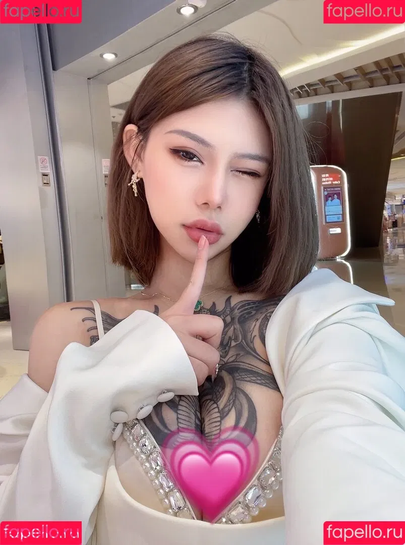 Deer_white Onlyfans Photo Gallery 
