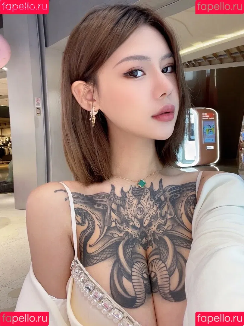 Deer_white Onlyfans Photo Gallery 