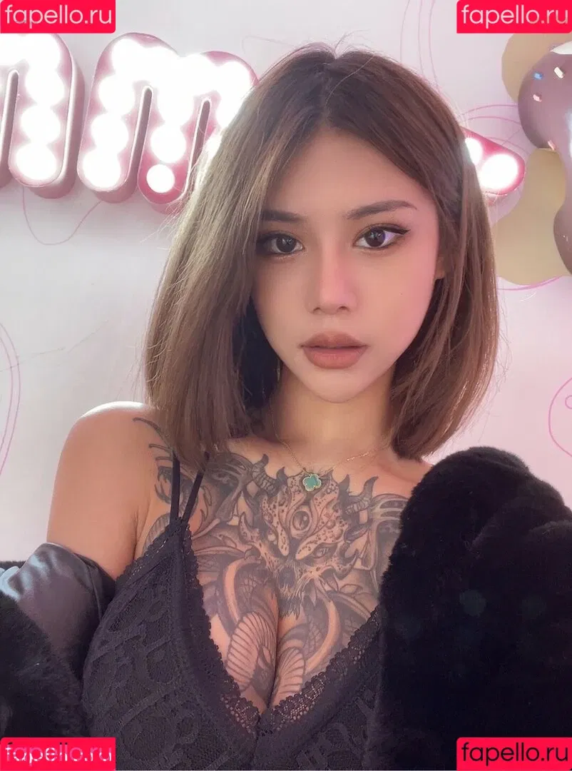 Deer_white Onlyfans Photo Gallery 