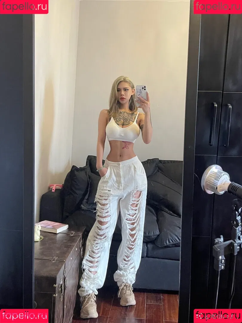 Deer_white Onlyfans Photo Gallery 