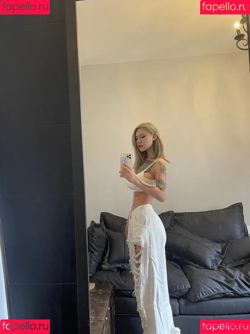 Deer_white Onlyfans Photo Gallery 