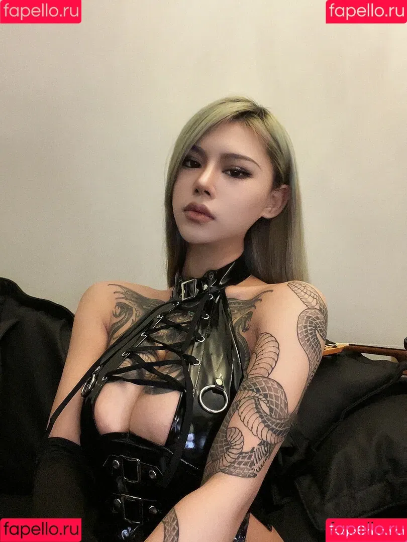 Deer_white Onlyfans Photo Gallery 