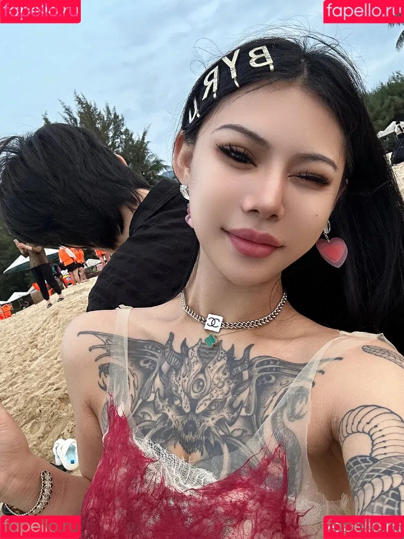 Deer_white Onlyfans Photo Gallery 