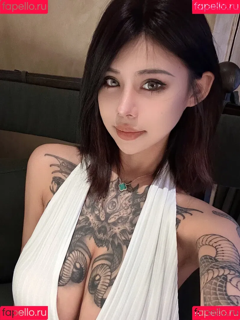 Deer_white Onlyfans Photo Gallery 