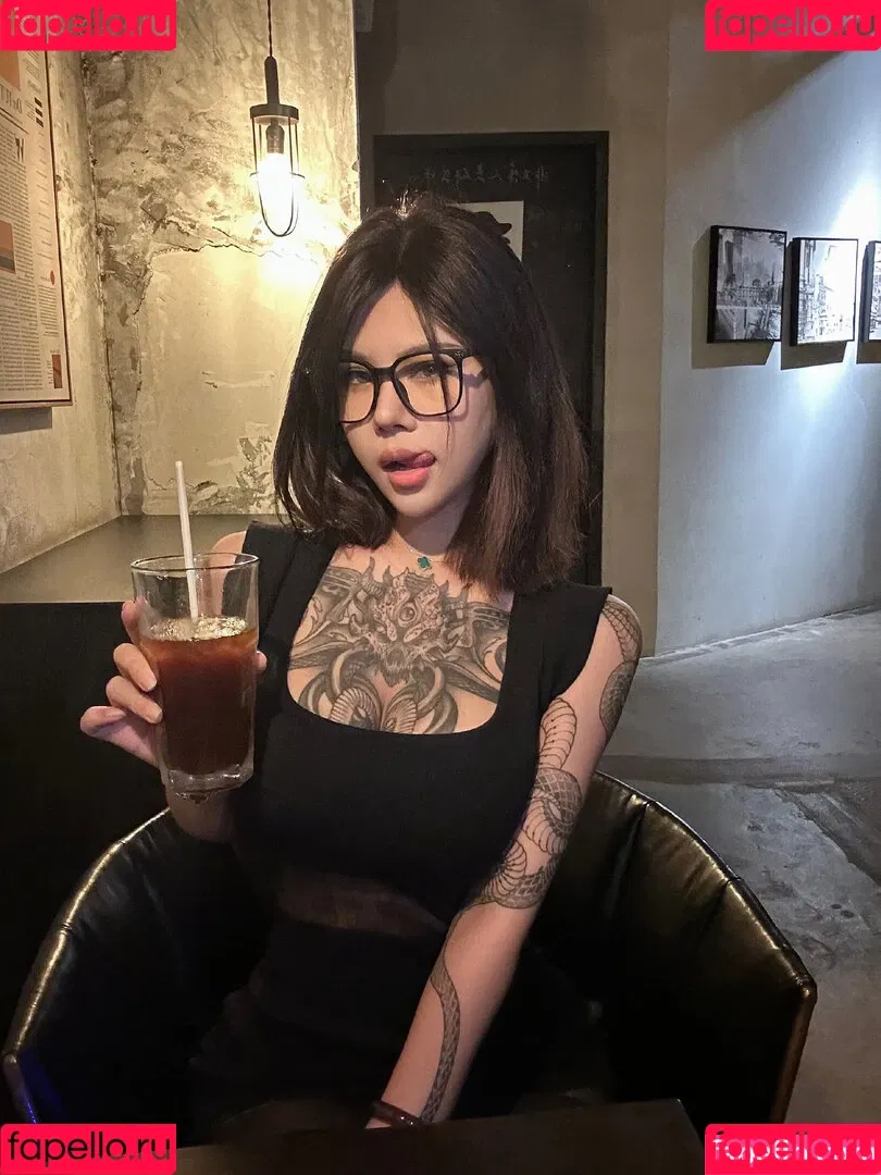 Deer_white Onlyfans Photo Gallery 
