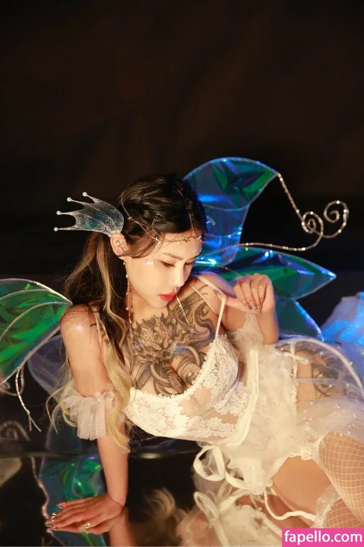 Deer_white Onlyfans Photo Gallery 