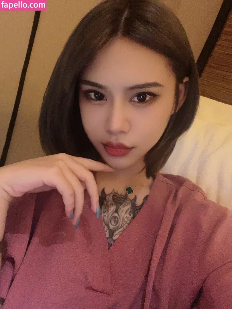 Deer_white Onlyfans Photo Gallery 